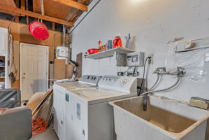 034_1836 Boxwood Dr