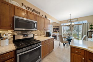 Kitchen / Dining room view