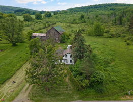  Photo 0