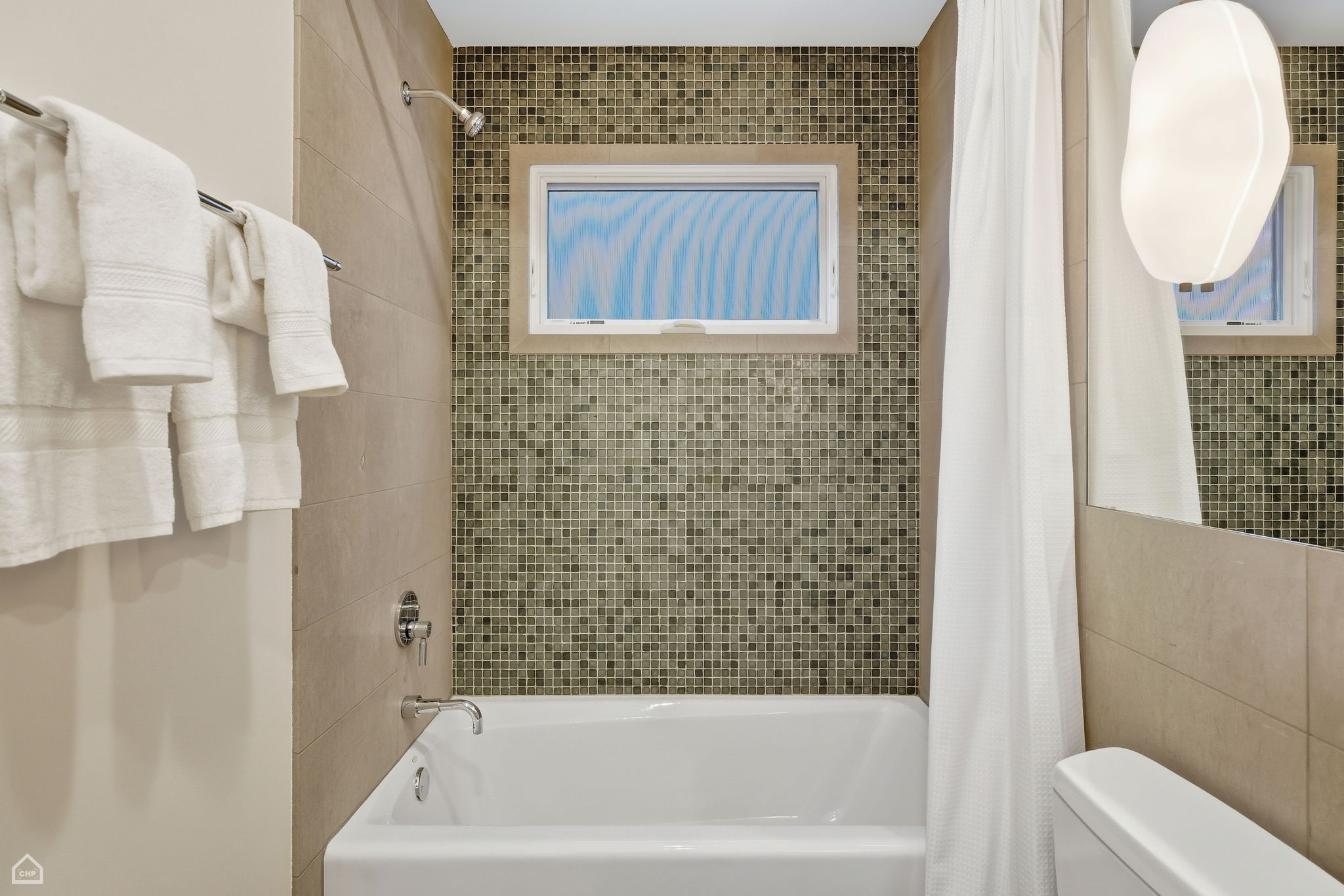 1838 N Wolcott - Upper_101425_010