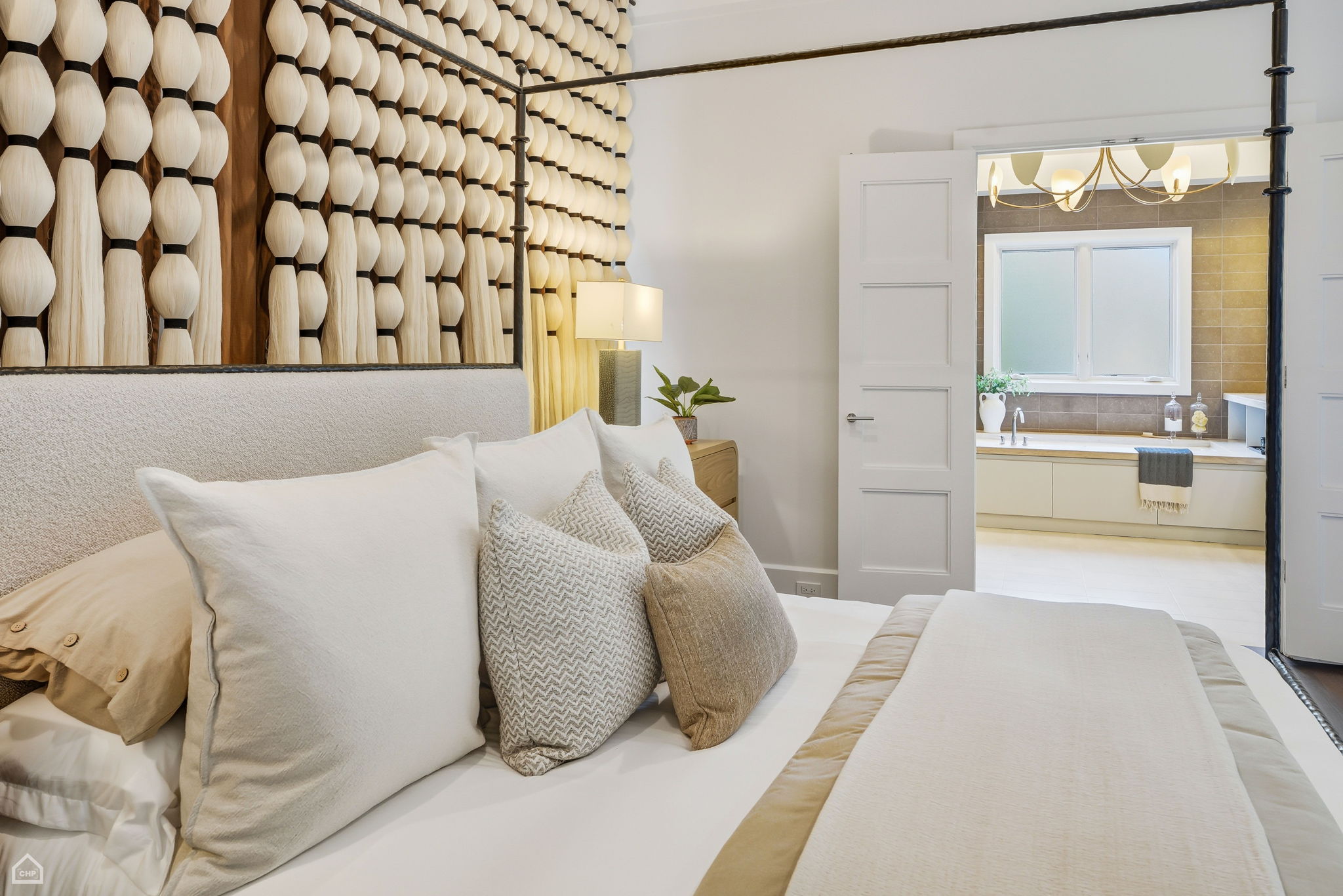 1838 N Wolcott - Upper_101425_024