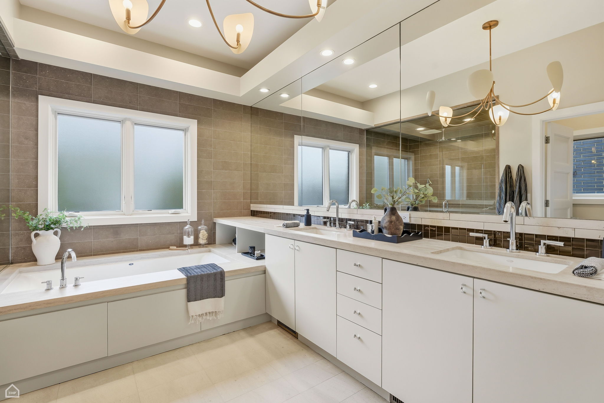 1838 N Wolcott - Upper_101425_031