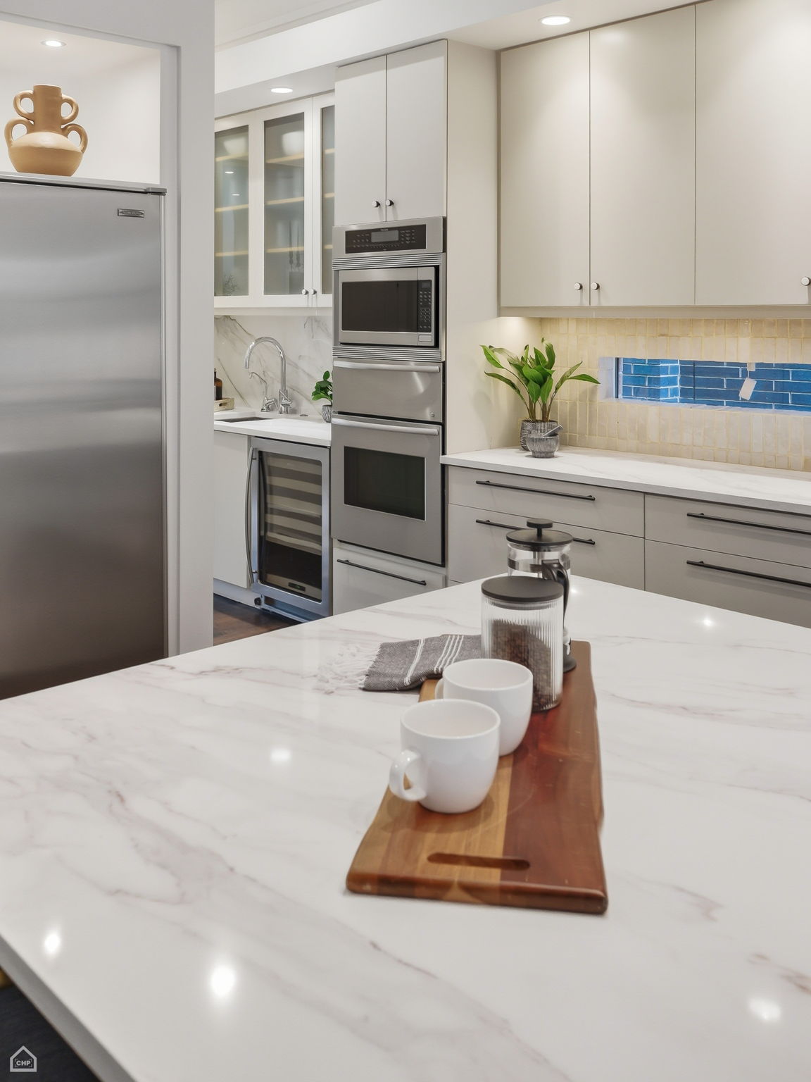 1838 N Wolcott - Verts_101425_015