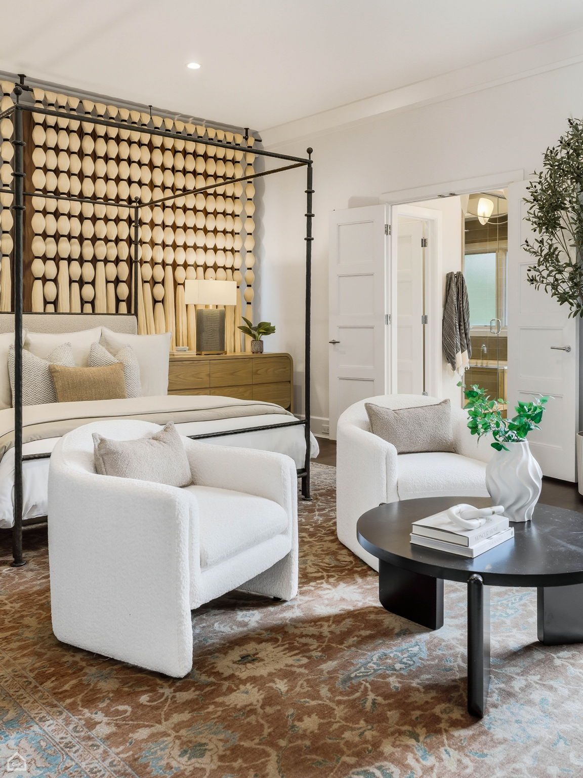 1838 N Wolcott - Verts_101425_025