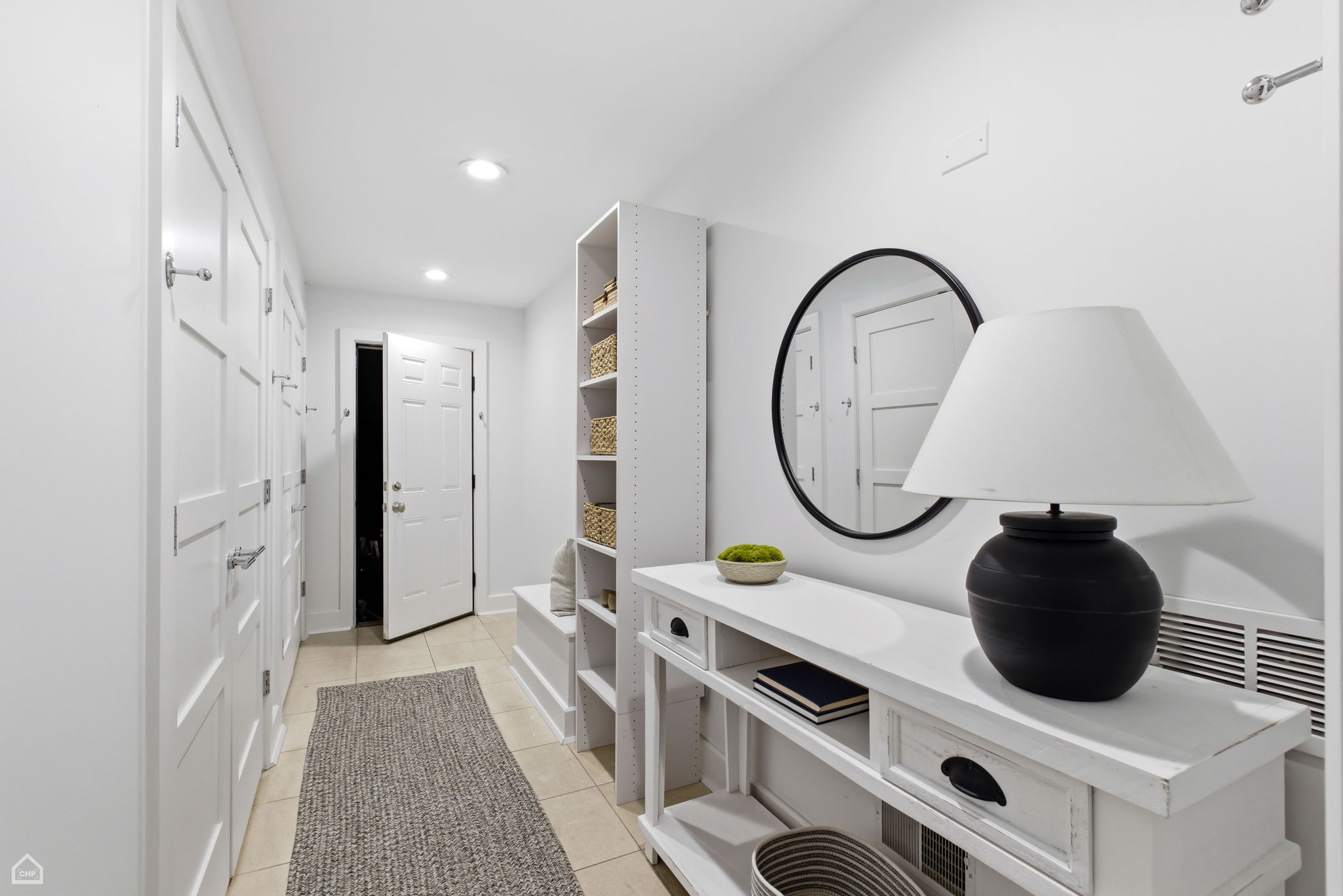 1838 N Wolcott - breezeway_CHP2025_002