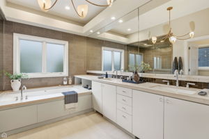 1838 N Wolcott - Upper_101425_031