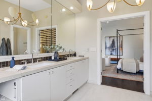 1838 N Wolcott - Upper_101425_036