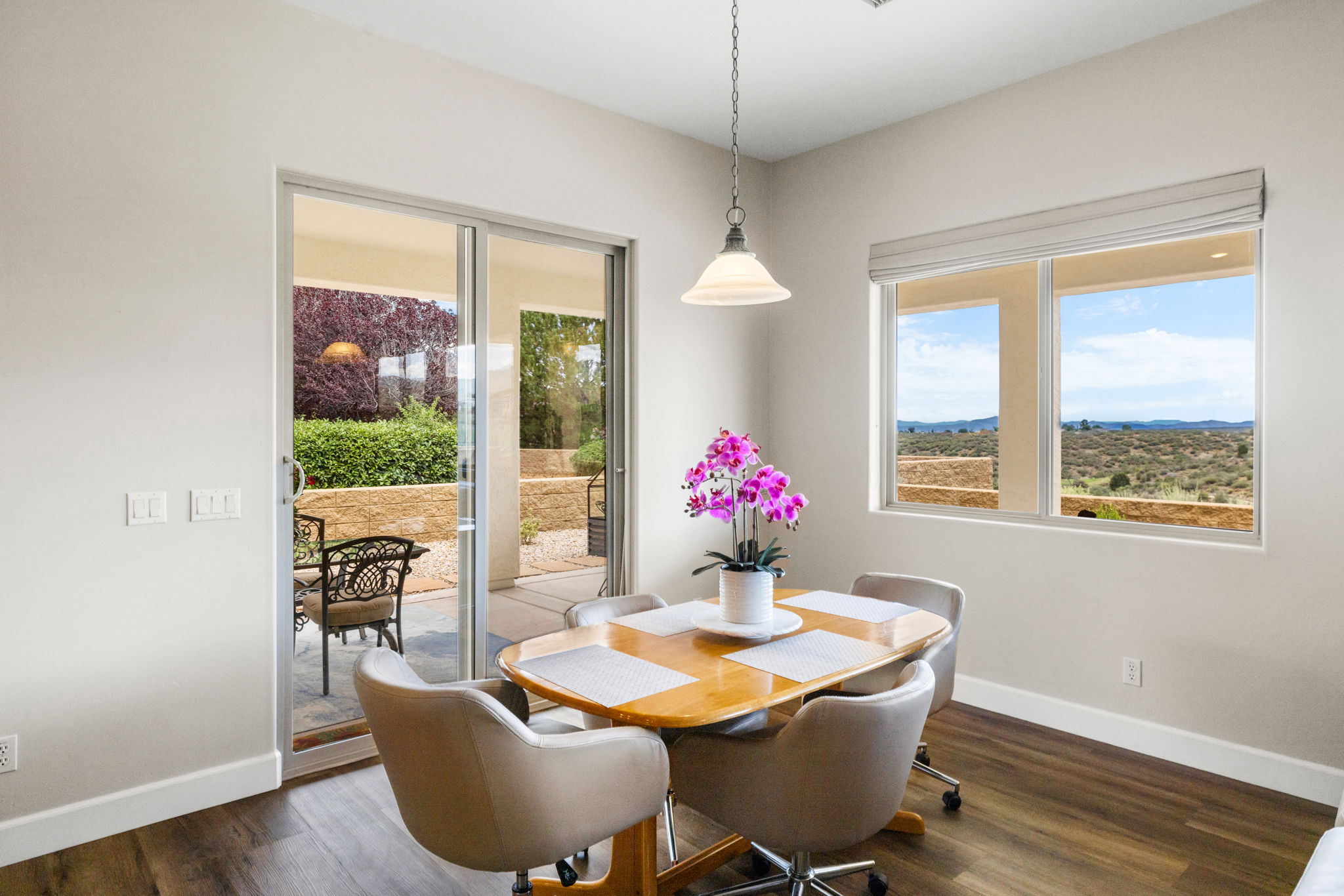 Breakfast Nook