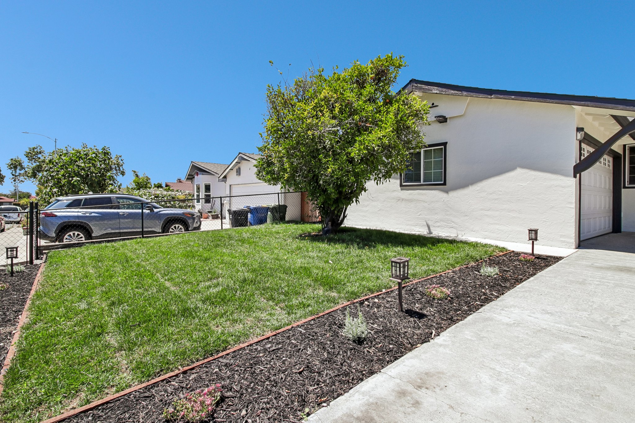 Dalton Dr-S1507-007.jpg