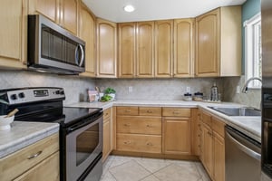 Dalton Dr-S1507-023.jpg