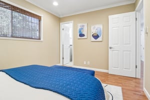 Dalton Dr-S1507-033.jpg