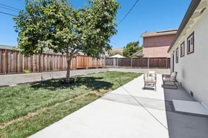Dalton Dr-S1507-043.jpg