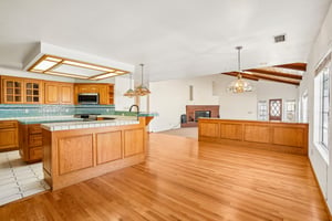 Marinette St-S0406-018.jpg