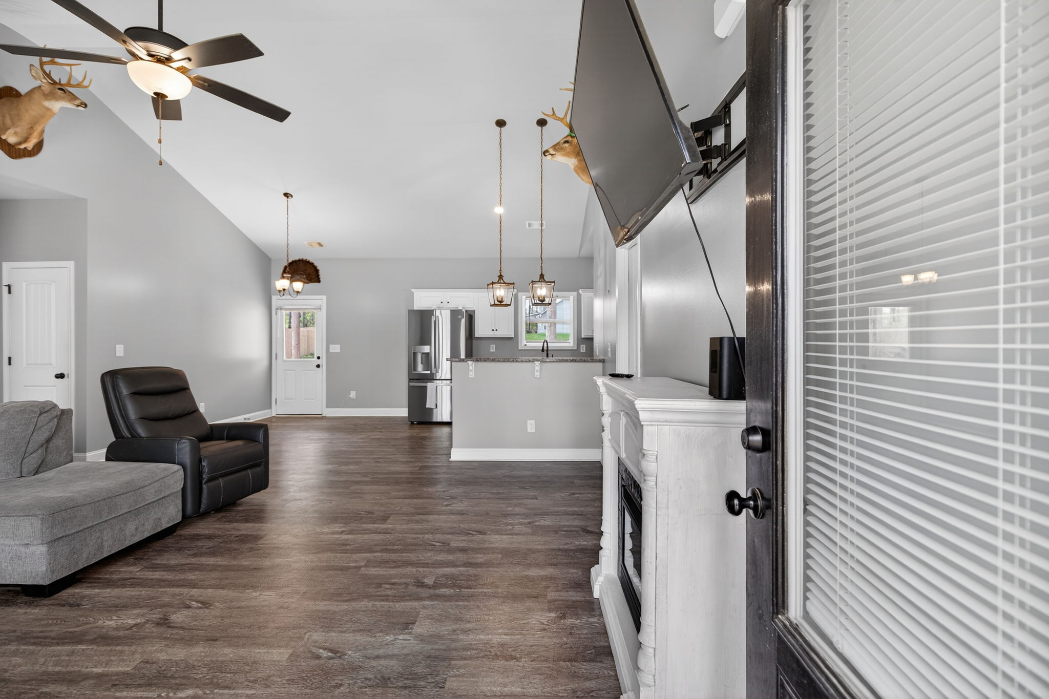 mppmedia184kingfarmrd03