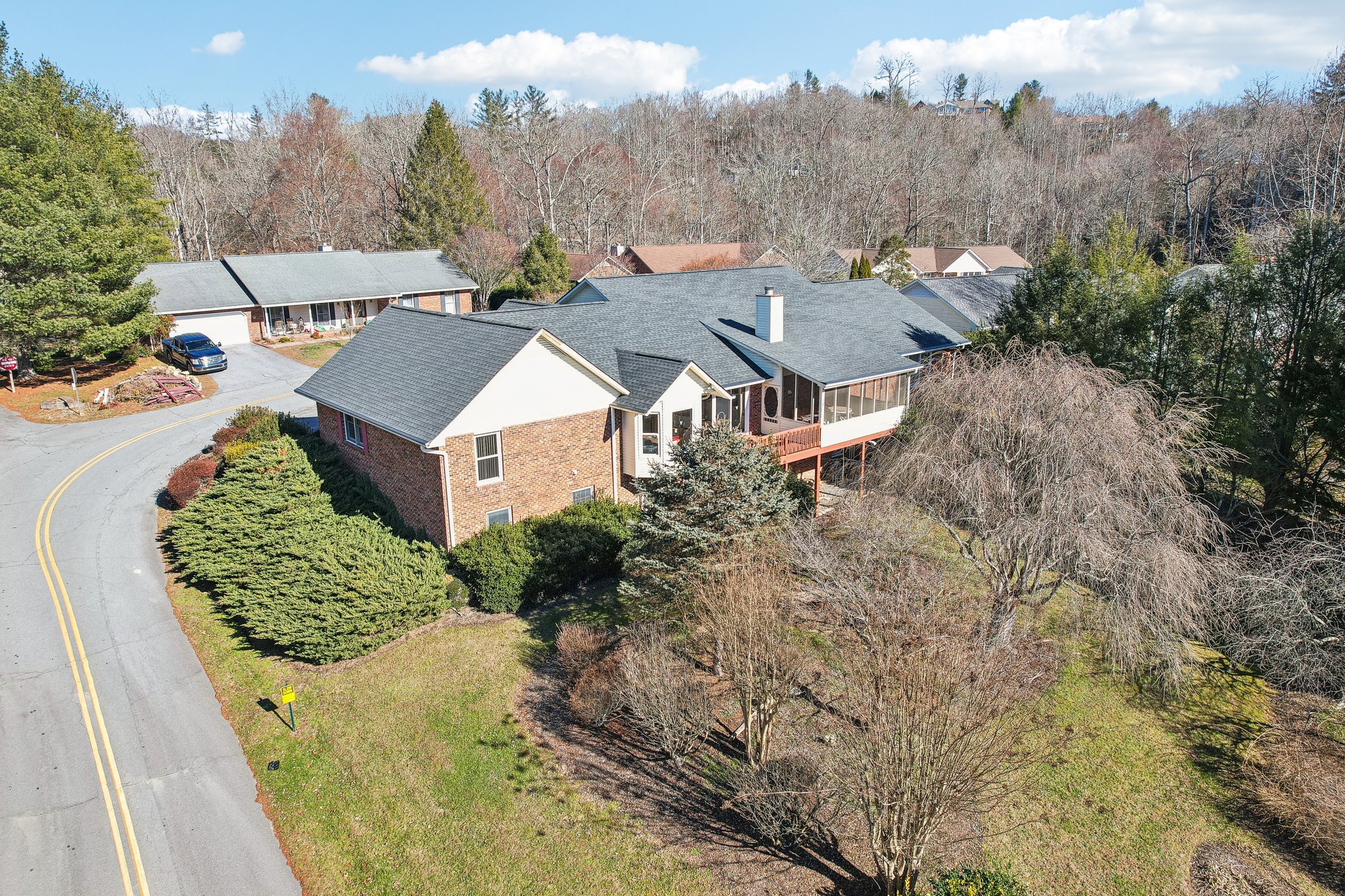 Mountain Valley Dr-068.jpg