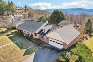 Mountain Valley Dr-067.jpg