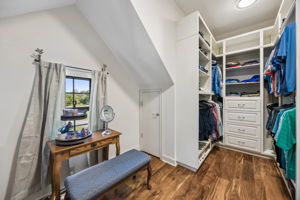 Primary Bedroom Closet