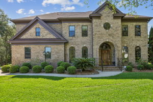 Welcome to 184 River Oaks Dr