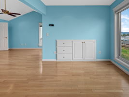  Photo 37