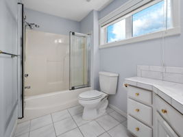  Photo 47