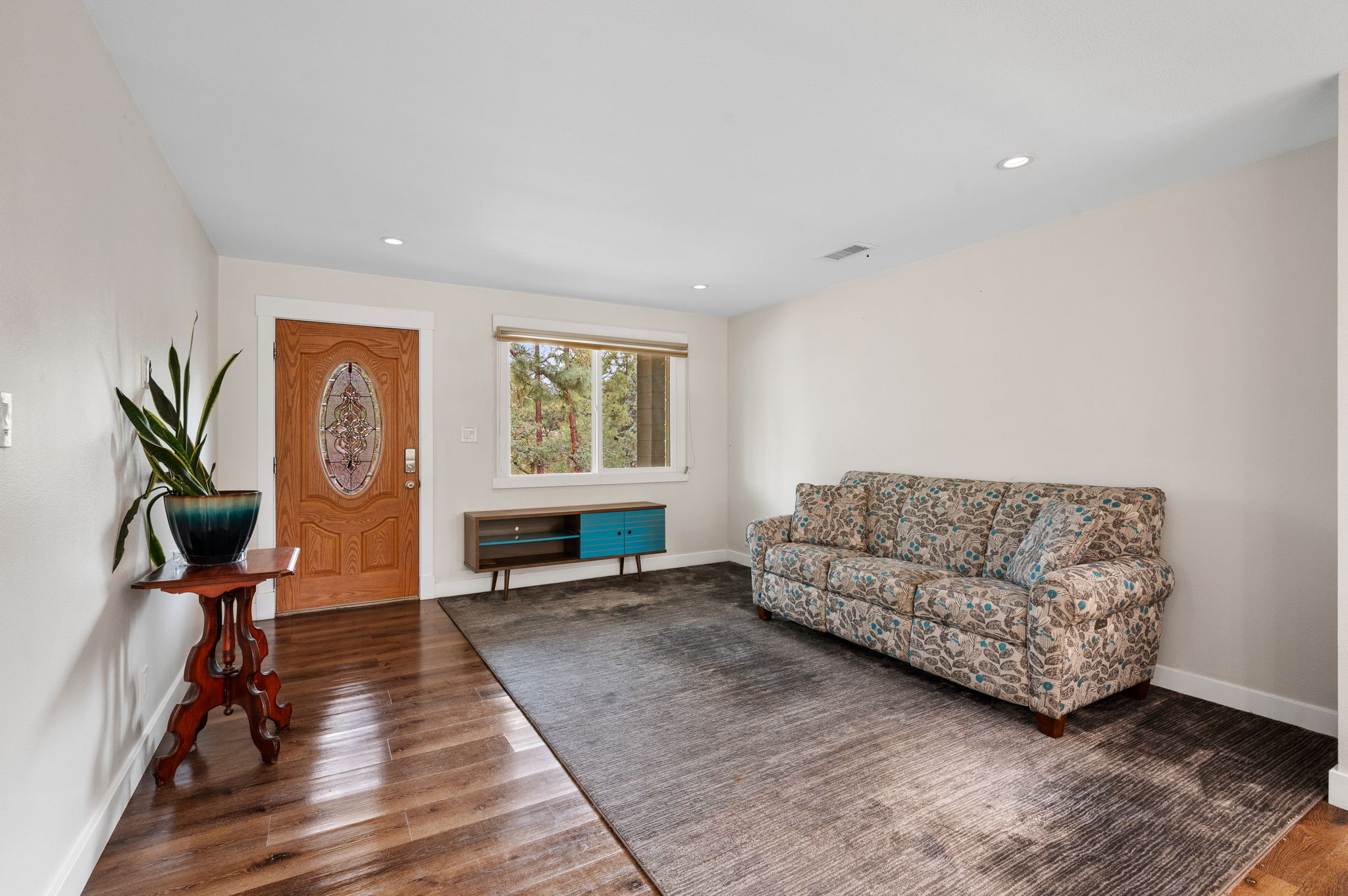 Living Room_2
