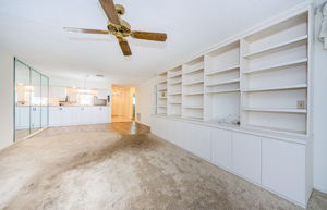 Family Room 4-2