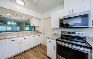 Kitchen 3-2