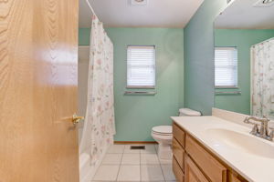  Photo 38