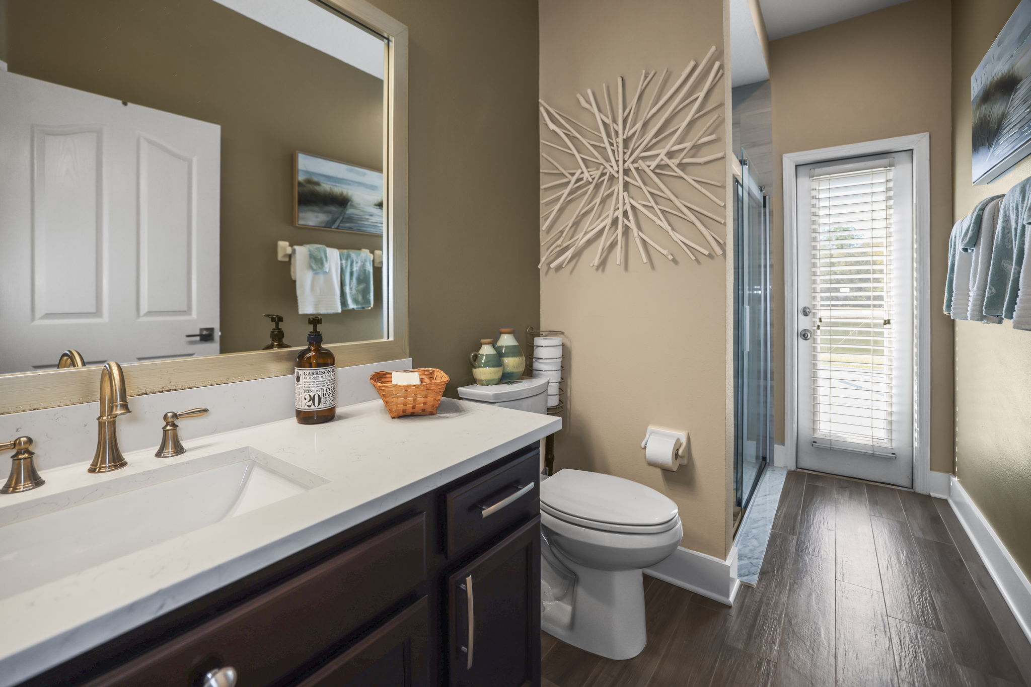 Bathroom 3 - 495A4986