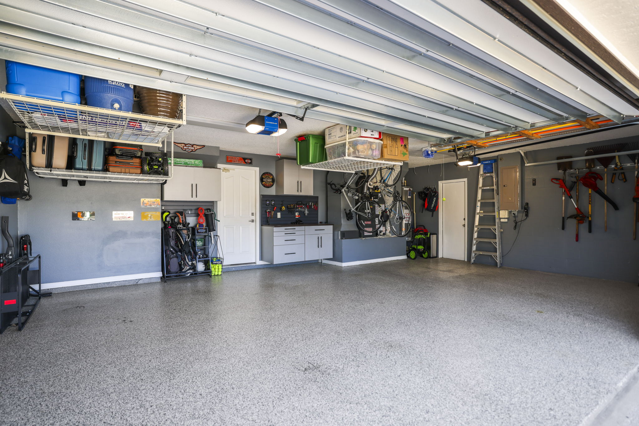 Garage - 495A5163