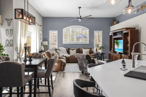 Kitchen LR - 495A5008