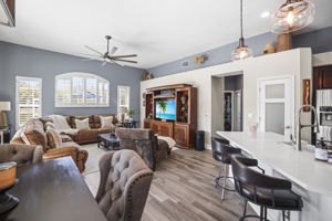 Kitchen LR - 495A5014