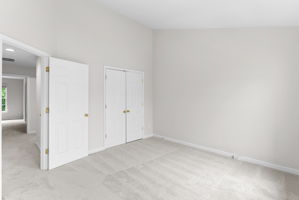  Photo 36
