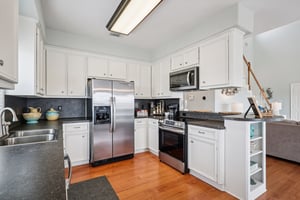 Shaman Dr-S0104-010.jpg