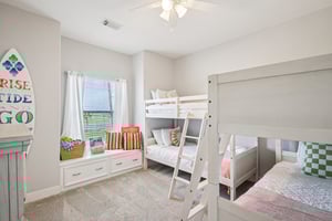 Shaman Dr-S0104-015.jpg