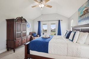 Shaman Dr-S0104-019.jpg