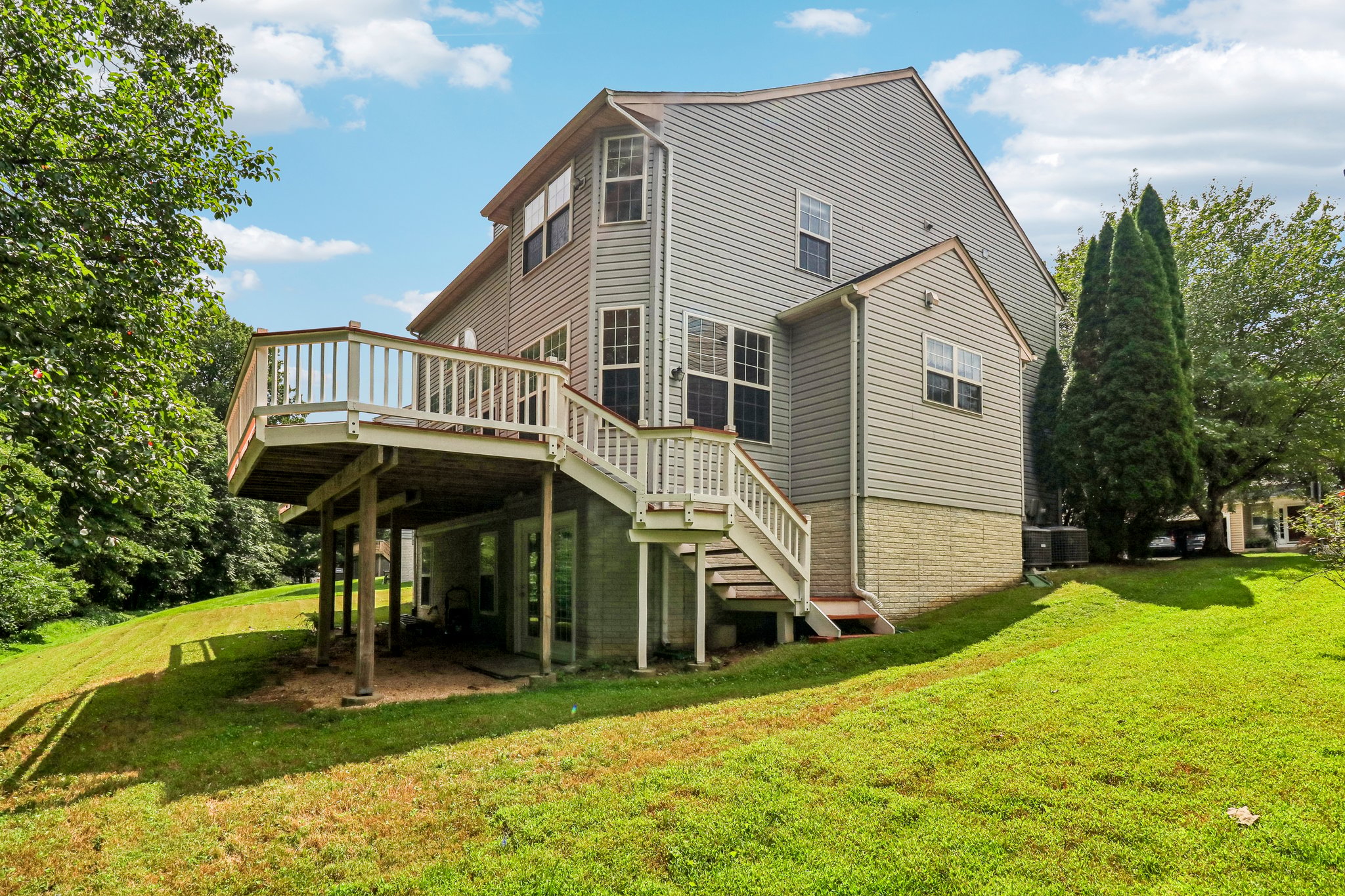Crownsgate Cir-S1908-101.jpg