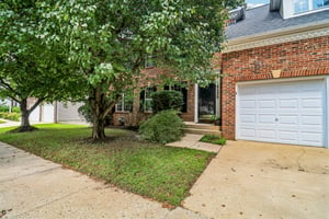 Crownsgate Cir-S1908-004.jpg