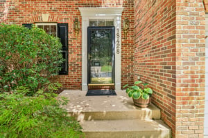 Crownsgate Cir-S1908-005.jpg