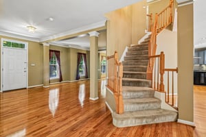 Crownsgate Cir-S1908-009.jpg