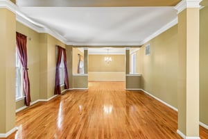 Crownsgate Cir-S1908-010.jpg