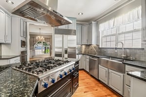 Crownsgate Cir-S1908-036.jpg