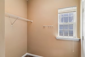 Crownsgate Cir-S1908-041.jpg