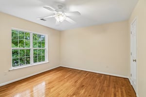 Crownsgate Cir-S1908-054.jpg