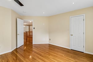 Crownsgate Cir-S1908-060.jpg
