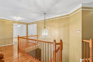 Crownsgate Cir-S1908-062.jpg