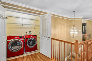 Crownsgate Cir-S1908-064.jpg
