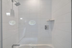  Photo 49
