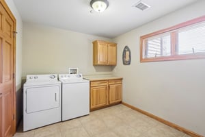 E 20th Ct-S1507-032.jpg