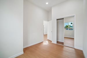 Atlantic Ave-S2808-021.jpg